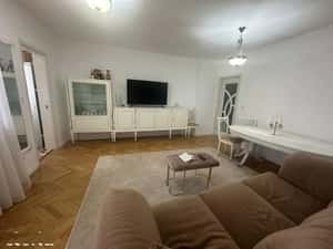 Apartament 3 camere, Sala palatului! — miniatura 2