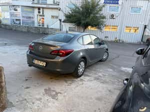 Opel Astra 2019, 38.200 km, Second Hand — miniatura 5