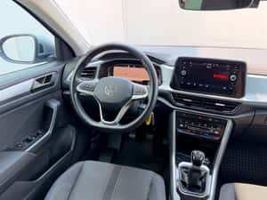 Volkswagen T-Roc 1.0 TSI Design 110 CP – SUV modern — miniatura 2