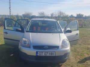 Ford fiesta 1.4 tdci 2007 , 115k km . — miniatura 9