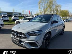 Mercedes-Benz GLA 200 SUV Second Hand