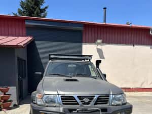 Nissan Patrol Y61 4x4 recondiționată complet