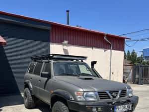 Nissan Patrol Y61 4x4 recondiționată complet — miniatura 3