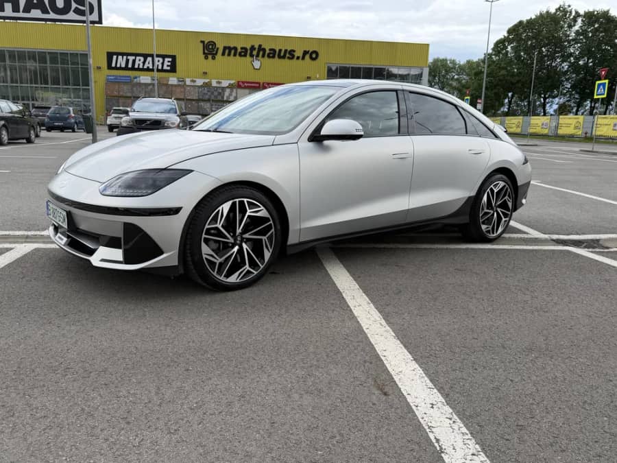 Hyundai Ioniq 6 AWD LUXURY – 325 CP — fotografie 1 din 10