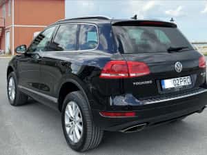 Vand VW Touareg an 2012 — miniatura 4
