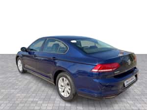 Volkswagen Passat, 17.650 EUR, second-hand — miniatura 2