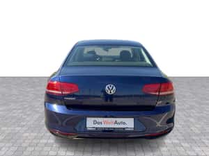 Volkswagen Passat, 17.650 EUR, second-hand — miniatura 4