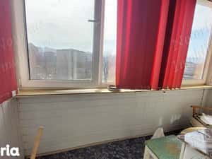 Decomandat, zona Piața Dunărea-Supeco, etaj 4 Hunedoara — miniatura 5