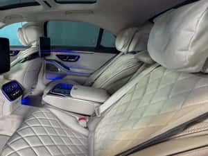 Mercedes-Benz S 580 Automată 537 HP Benzină — miniatura 3