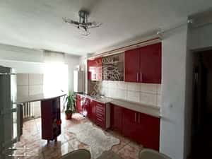 Apartament decomandat 3 camere 72 mp+spatiu depozitare 30 mp-Central — miniatura 3