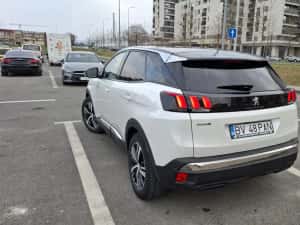 Peugeot 3008 Allure 1,2   130 cp — miniatura 3