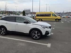 Peugeot 3008 Allure 1,2   130 cp — miniatura 4