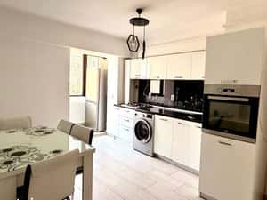 Inchiriez apartament 2 camere ( direct proprietar) — miniatura 2