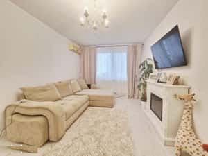 Apartament 3  Camere Deosebit | Renovat/Utilat/Mobilat | Bld Chisinau