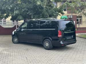 Mercedes V 250, An 2019 - varianta extra long, 7+1 locuri, recent adusă — miniatura 3