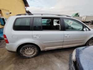 Fuzeta fata dreapta Volkswagen VW Touran 2004 1.9 TDI MT (100 hp) — miniatura 10