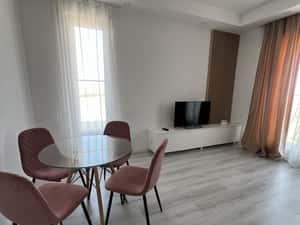 Apartament 2 camere, decomandat , terasa 25mp