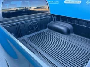 Toyota Hilux Automată 205 HP Diesel — miniatura 5