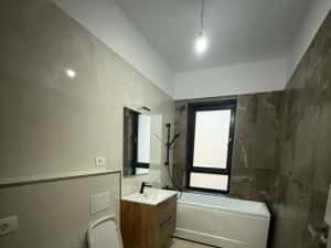 Apartamente LUX cu 2 camere la cateva minute de hotel IQ — miniatura 3