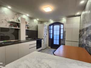 Apartament 4 camere, 75 mp utili, zona Tudor - Shopping City