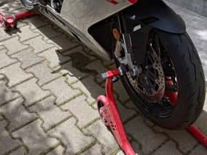 MV Agusta F3 800 — miniatura 2