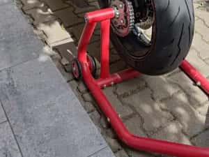 MV Agusta F3 800 — miniatura 4