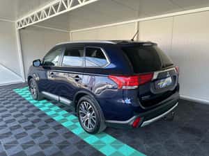Mitsubishi Outlander 2017, 150 cp, Diesel, 10.850 EUR — miniatura 4