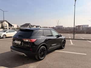 Ford kuga hybrid 2023 — miniatura 5