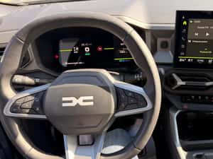 Dacia Bigster Hibrid 155 Automat - 9.500 km — miniatura 3