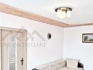 Apartament 2 camere, etaj 3, Aleea Neptun spre bld. Bucuresti