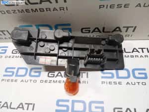Soclu Suport Bec Becuri Stop Lampa Tripla Dreapta Renault Clio 2 Symbol 1998 - 2012 Cod 8903PY21W [M3890] — miniatura 4