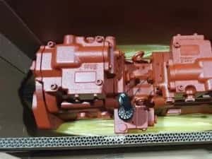 Pompă hidraulică dublă pentru utilajele JCB — miniatura 2