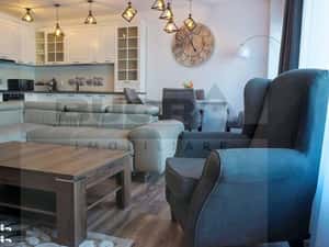 Apartament 2 camere 70 mp, terasa, parcare, zona Dorobantilor