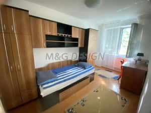 3 camere confort 1 etaj 3 zona Medicina CENTRALA PROPRIE — miniatura 3