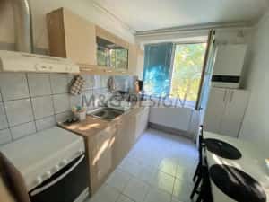 3 camere confort 1 etaj 3 zona Medicina CENTRALA PROPRIE — miniatura 8