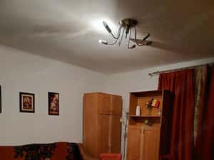 Vand apartament 2 camere cam. Decomandat, 48 mp Etaj 1 — miniatura 2