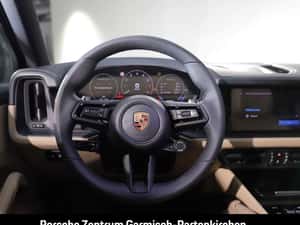Porsche Cayenne 2025, SUV, 9000 km, Benzină, Negru — miniatura 5