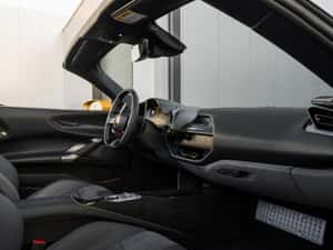Ferrari SF90 Cabrio - 999 CP, Hibrid, 1.522 km — miniatura 5