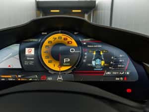 Ferrari SF90 Cabrio - 999 CP, Hibrid, 1.522 km — miniatura 6