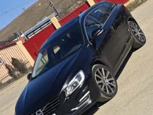 Volvo V60 * Summum *  Plug-In Hybrid * 4x4 * AWD * Key-less go — miniatura 1