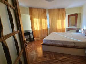 Apartament 3 camere , in Fundatie,INDEPENDENTEI