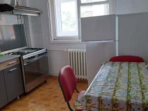 Proprietar închiriez pe termen lung apartament 2 camere,Tei - 400 EUR — miniatura 4