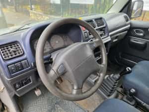 Vand Suzuki Jimny - de reparat! — miniatura 3