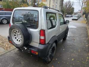 Vand Suzuki Jimny - de reparat! — miniatura 5