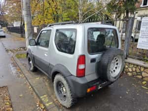 Vand Suzuki Jimny - de reparat! — miniatura 6