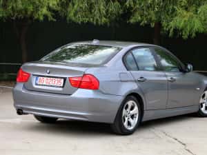 Bmw 320d Seria 3 E90 Facelift 2010 2.0d-163Cp Xenon Navi Mare 195.000Km Posibilitate Rate — miniatura 5