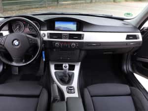 Bmw 320d Seria 3 E90 Facelift 2010 2.0d-163Cp Xenon Navi Mare 195.000Km Posibilitate Rate — miniatura 6