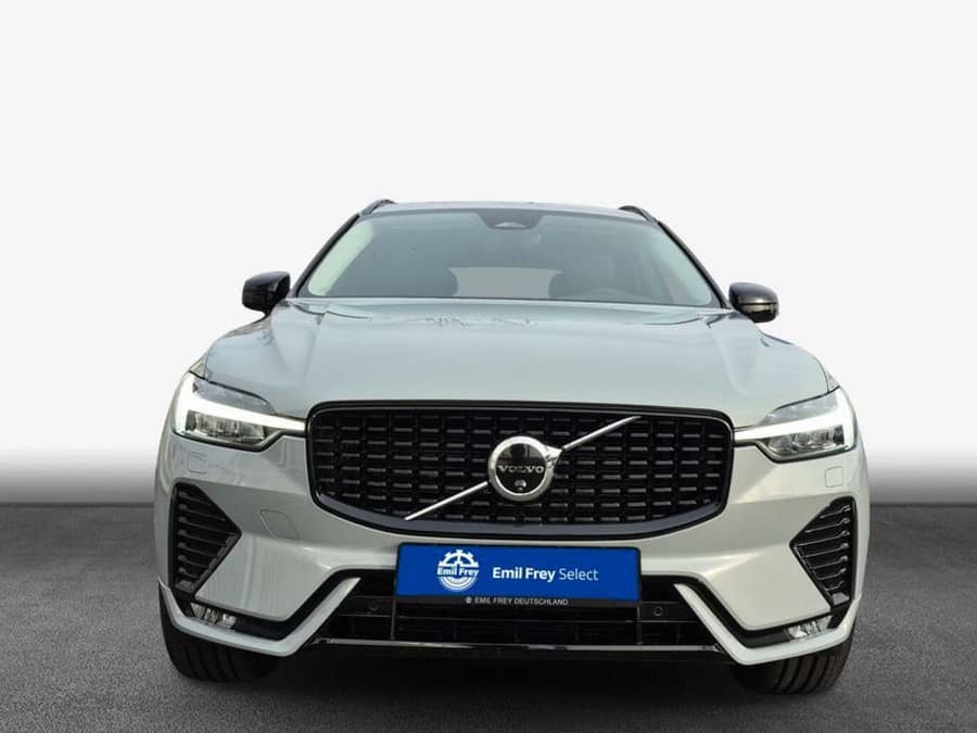 Volvo XC60 SUV cu 28000 km, 2025, Automată, 250 HP — fotografie 1 din 7