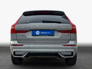 Volvo XC60 SUV cu 28000 km, 2025, Automată, 250 HP — miniatura 4