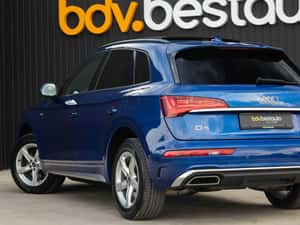 Audi Q5 55 TFSIe quattro S tronic S-Line — miniatura 7